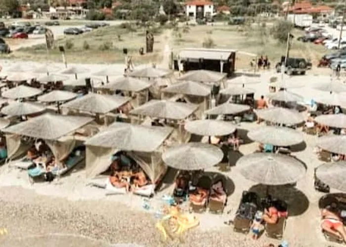 Nine 9 Beachfront شقة *