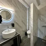 Nine 9 Beachfront Apartamento Nea Kallikrateia