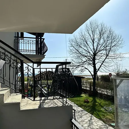 Nine 9 Beachfront Apartment
