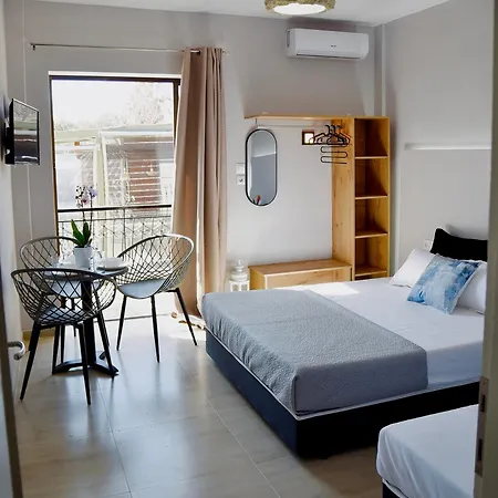 Nine 9 Beachfront Apartment