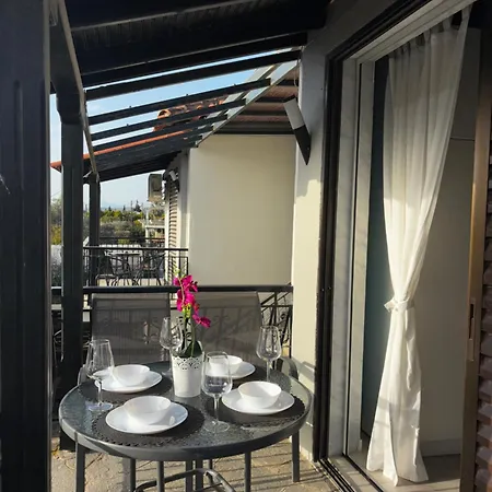 Apartment Nine 9 Beachfront