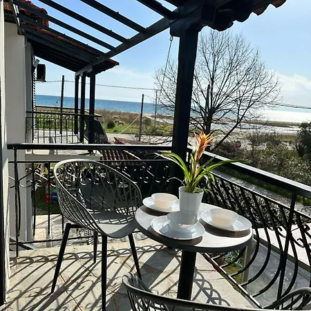 Apartmán Nine 9 Beachfront Nea Kallikrateia