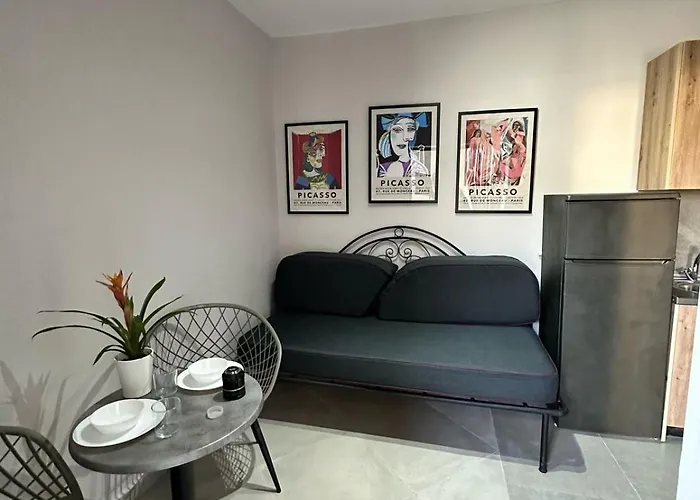 Nine 9 Beachfront Apartman Nea Kallikrateia